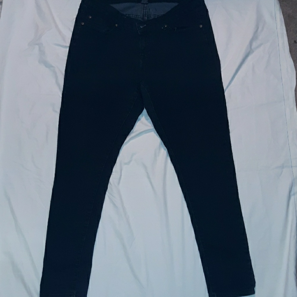 Womans size 16 dark blue dots fashion jeans